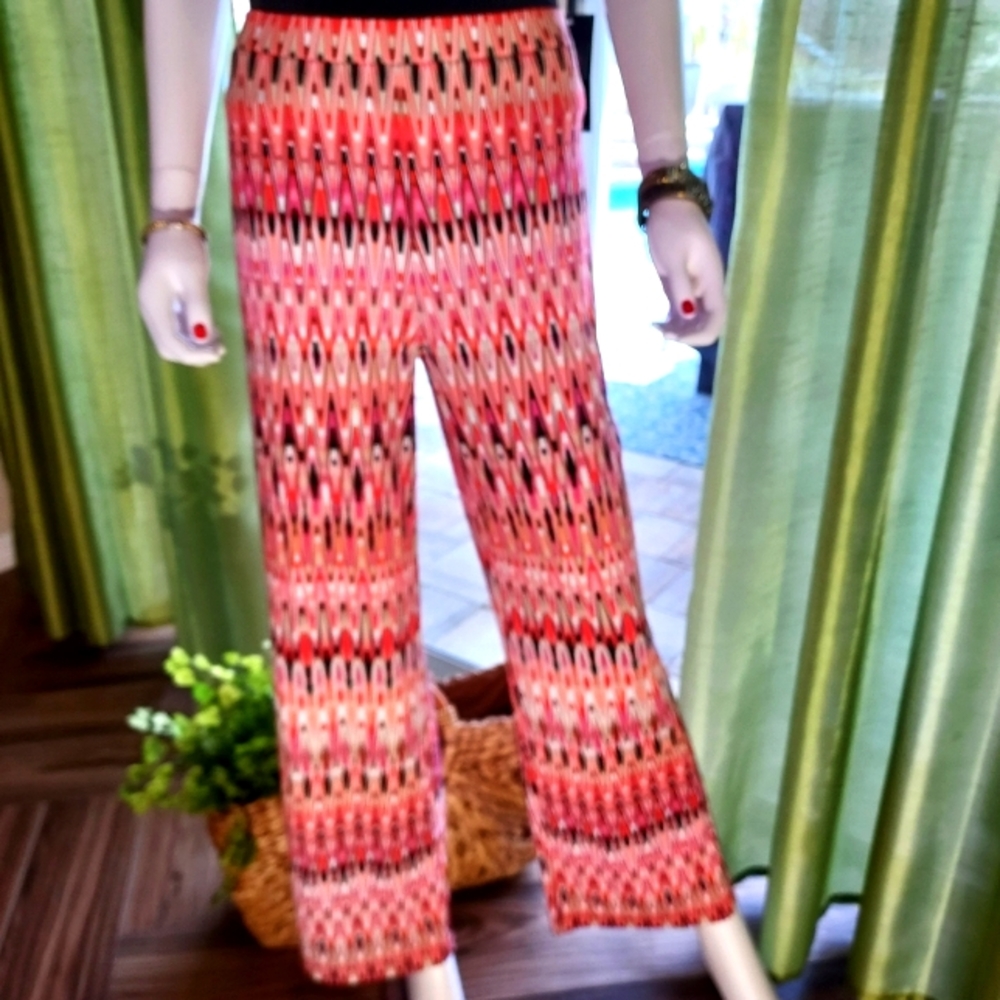 Modern Art Palazzo Pants by Courtenay: Size L.